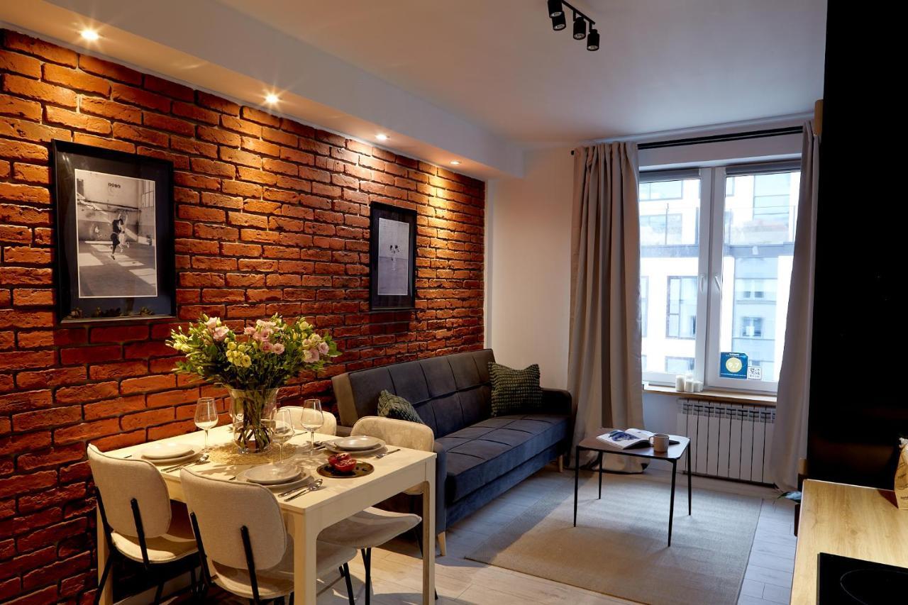 Oomph Warsaw Central Premium Apartments מראה חיצוני תמונה